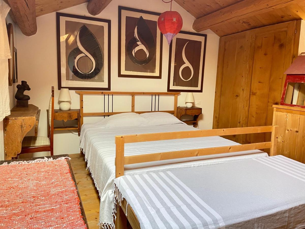 "La Casa Degli Ulivi Art B&B" Trecastelli Exteriör bild
